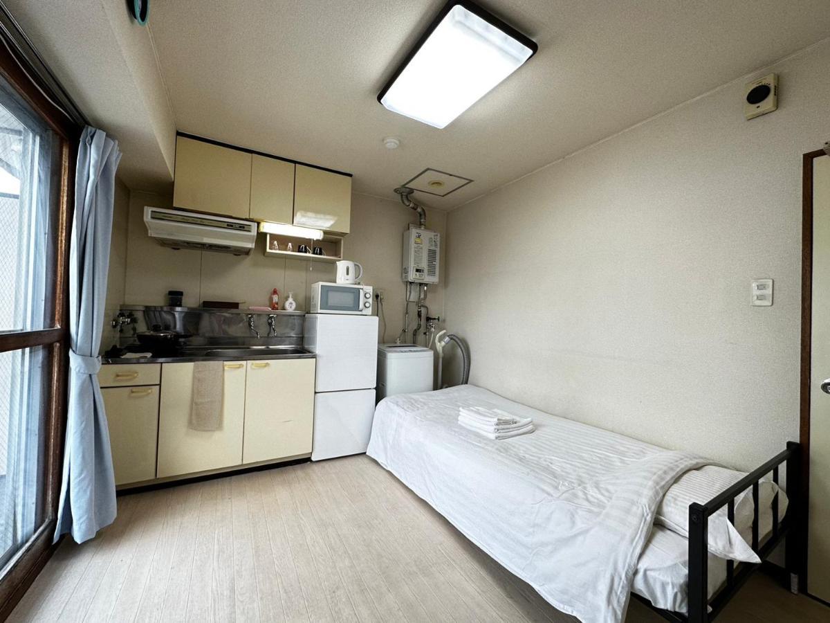 Hokusei Bldg 42 ほくせいビル 42号室 Apartment Sapporo Bagian luar foto
